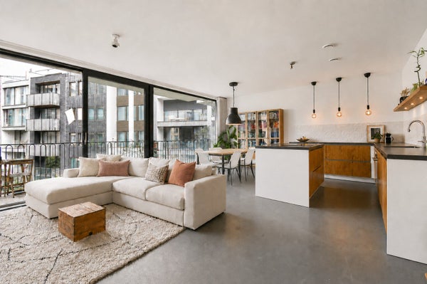 Flat Lindenhoevestraat in Amsterdam