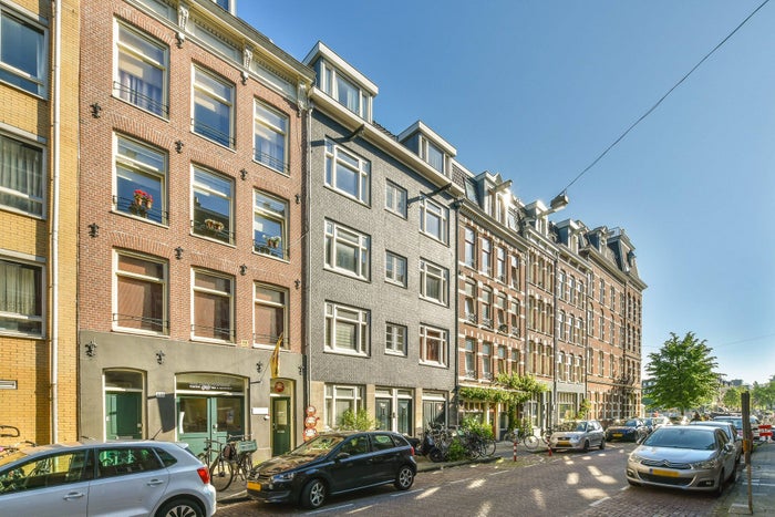 Te huur: Appartement Van Ostadestraat in Amsterdam