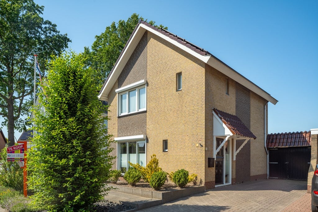 Huis Reggestraat 3 in Enter