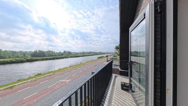 Flat Lijnderdijk in Lijnden