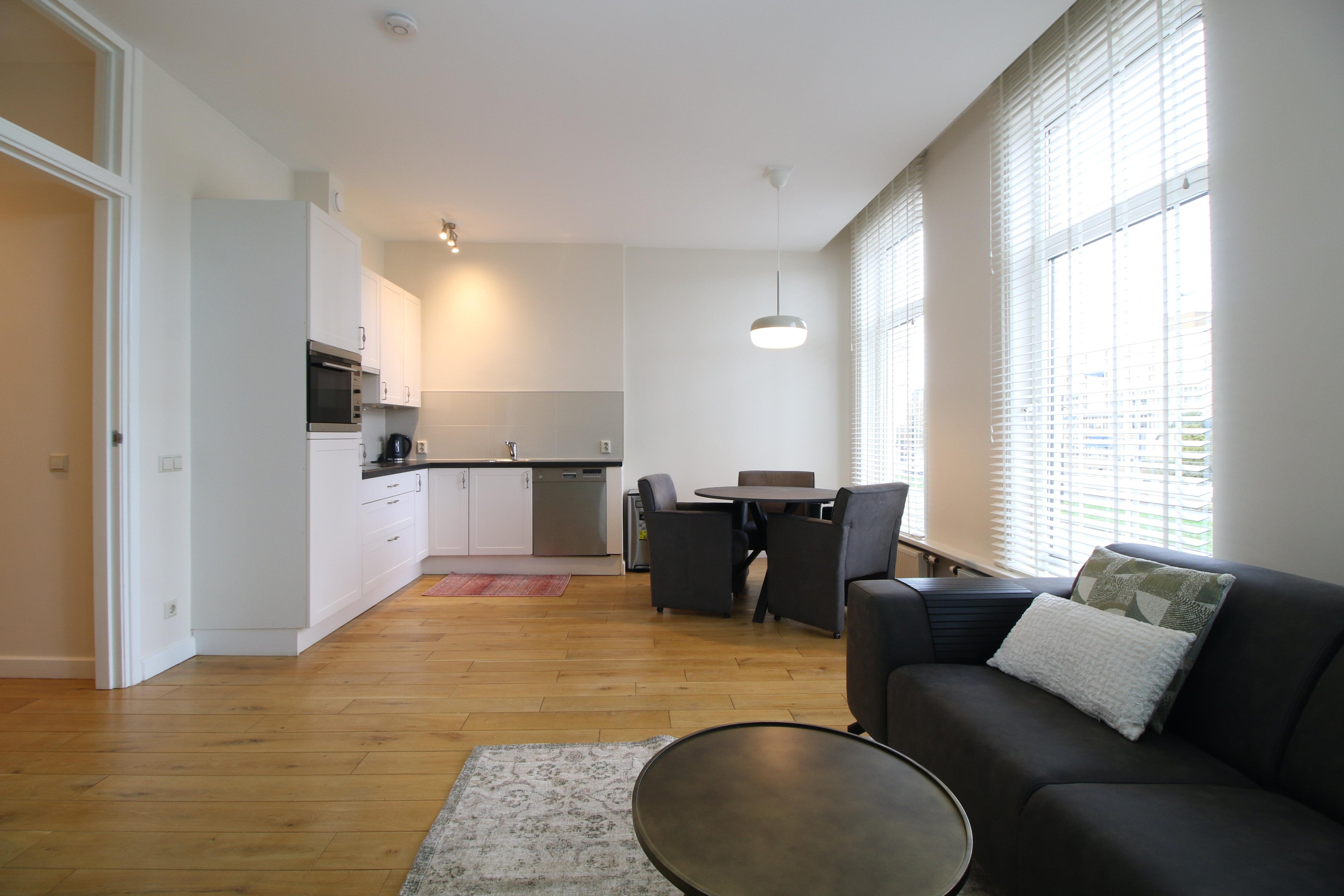Appartement Westzeedijk in Rotterdam