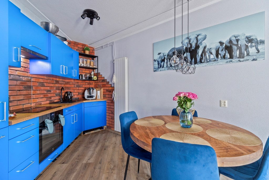 Tussenwoning te koop: Lijster 22, Hoogvliet Rotterdam