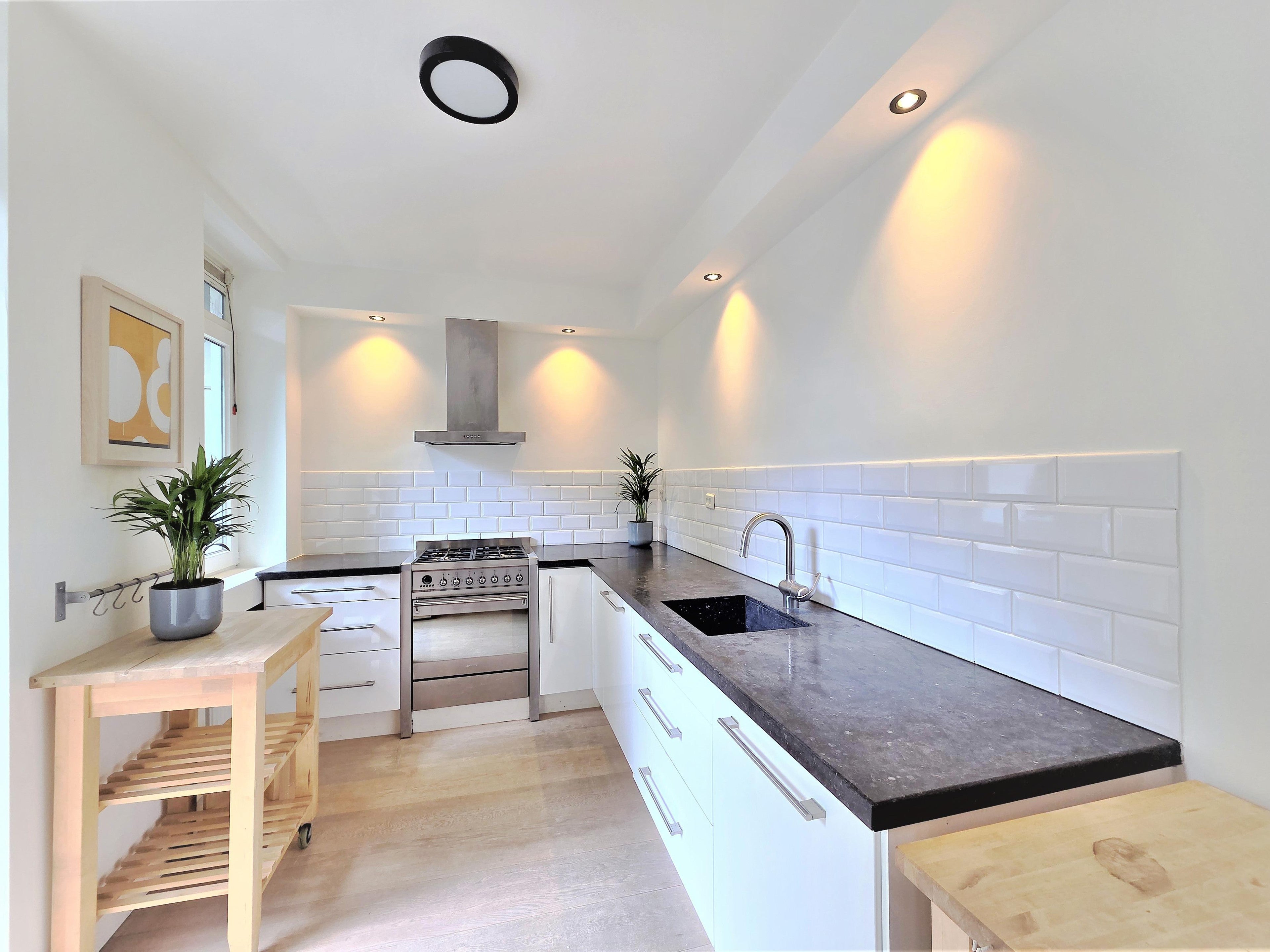 Te huur Appartement Karel du Jardinstraat in Amsterdam