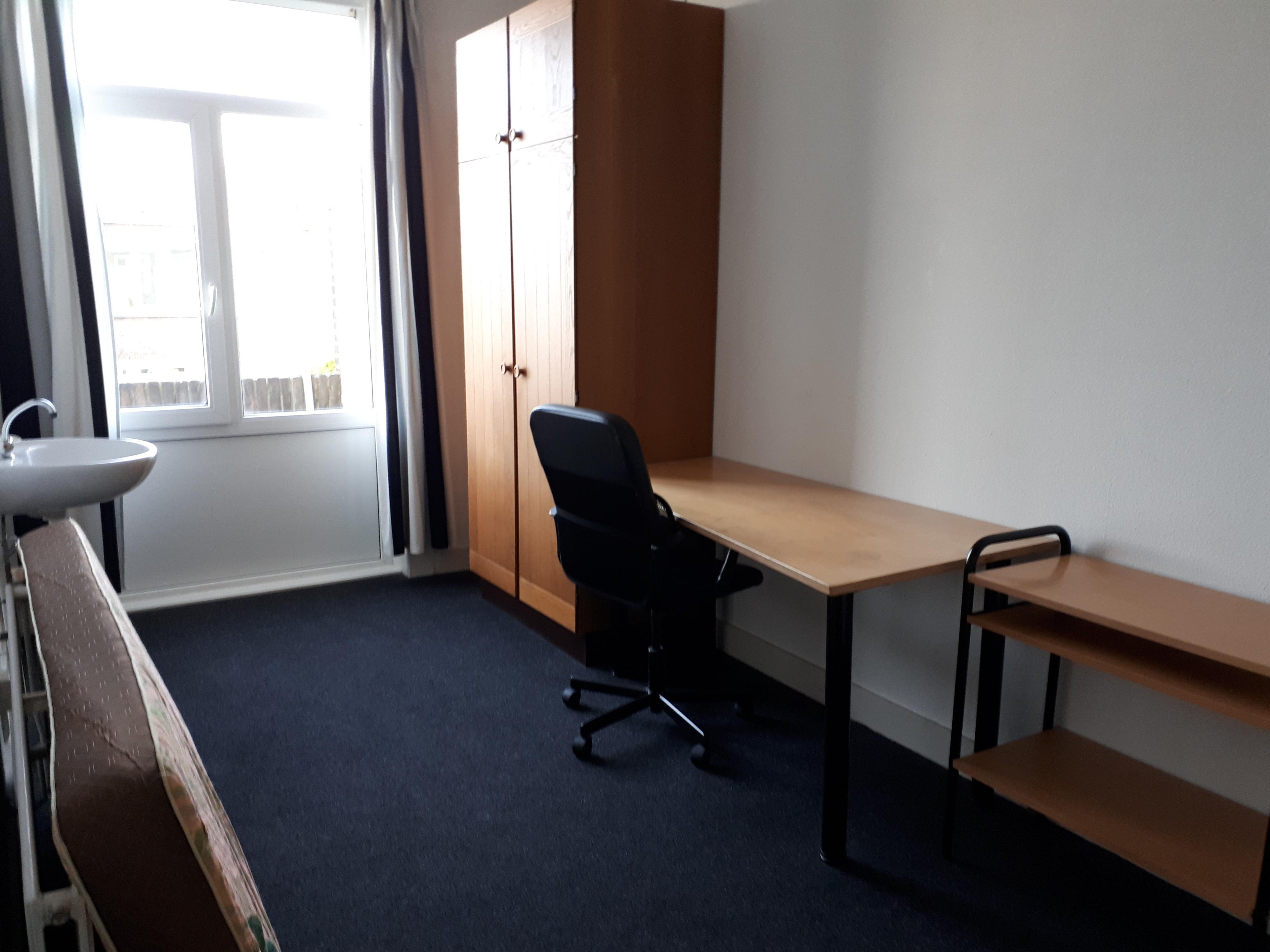 Appartement te huur: Van den Boschstraat 249, 'S-Gravenhage