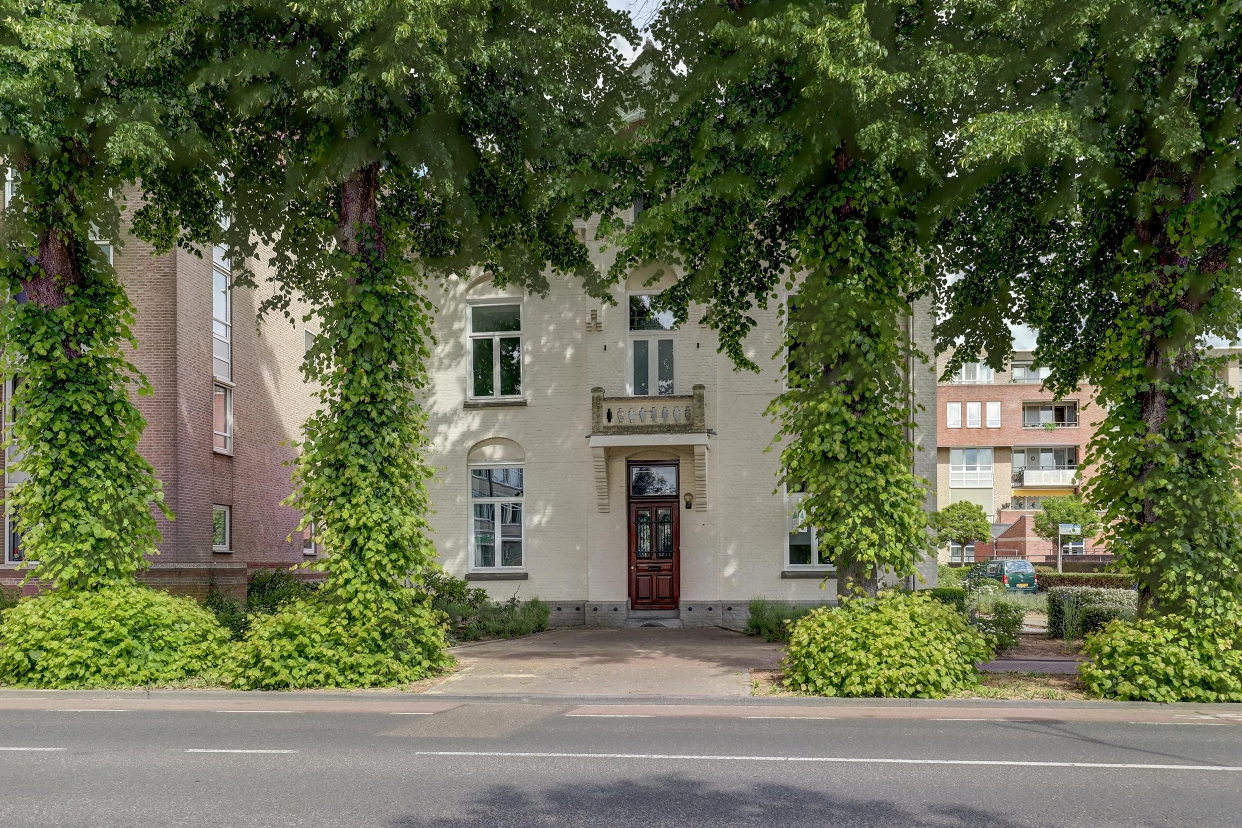 Vrijstaande woning te koop: Banebergpassage 2, Landgraaf