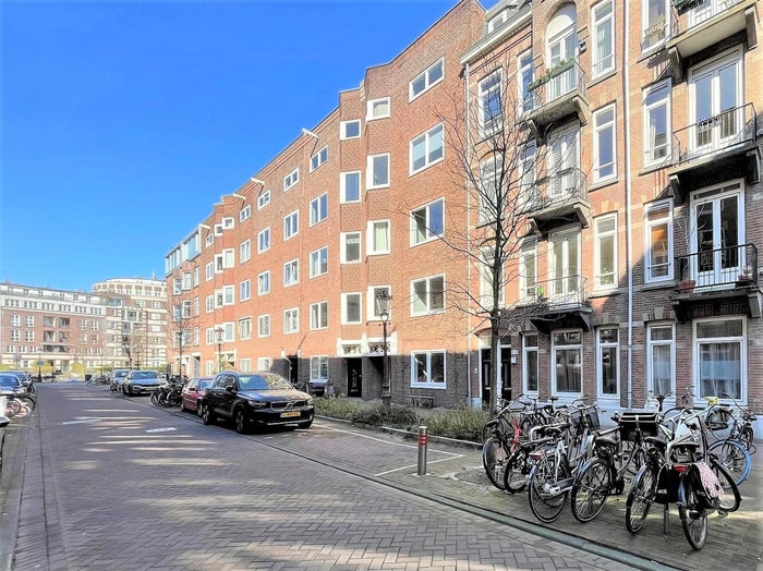 Te huur: Appartement Amaliastraat in Amsterdam