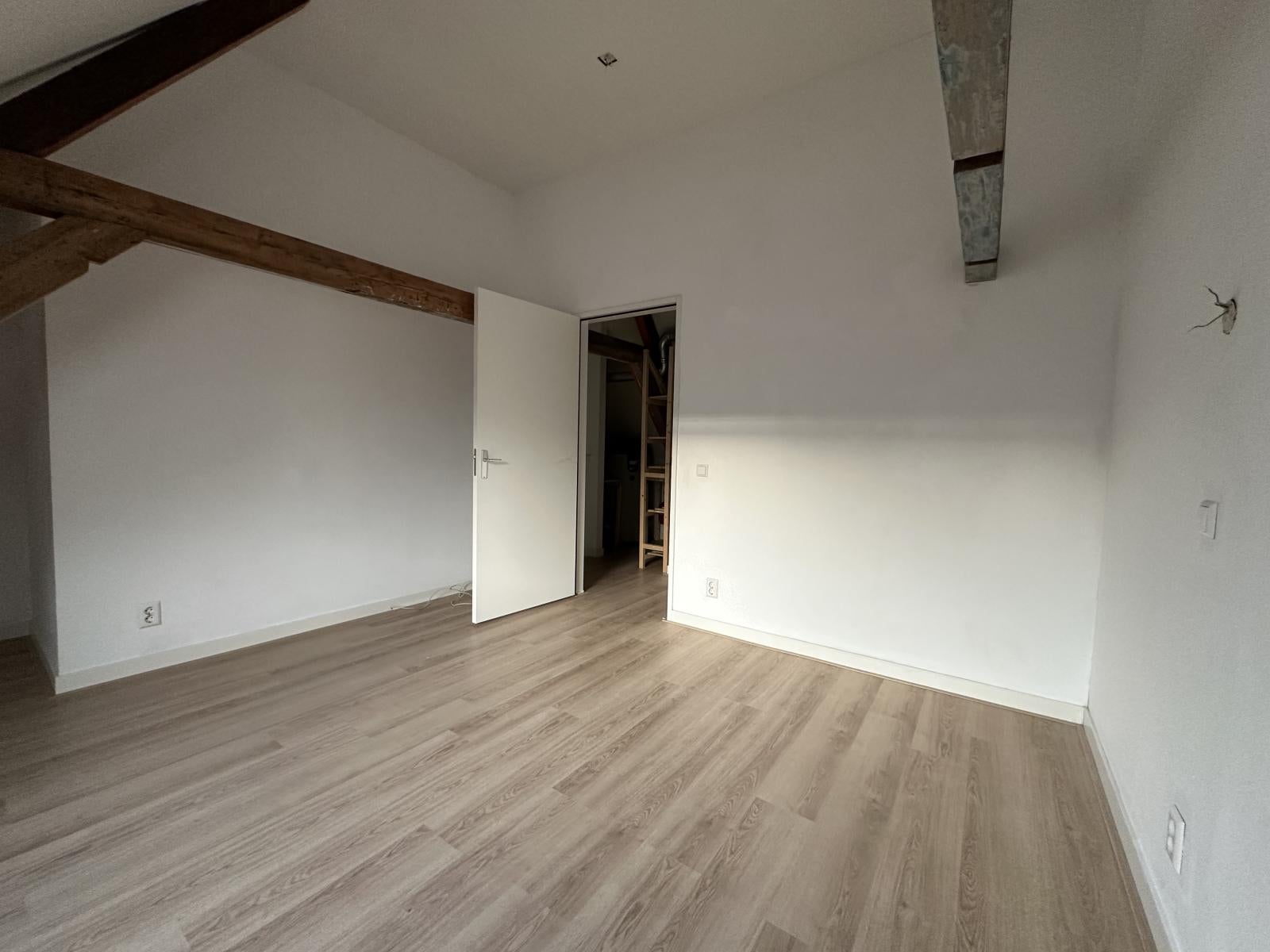 Huis te huur Lange Nieuwstraat 183 B in Schiedam voor € 1.130