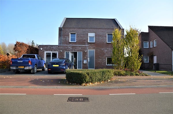 Huis te koop Oude Rijksweg Zuid 11 B in Susteren voor € 589.000 k.k.