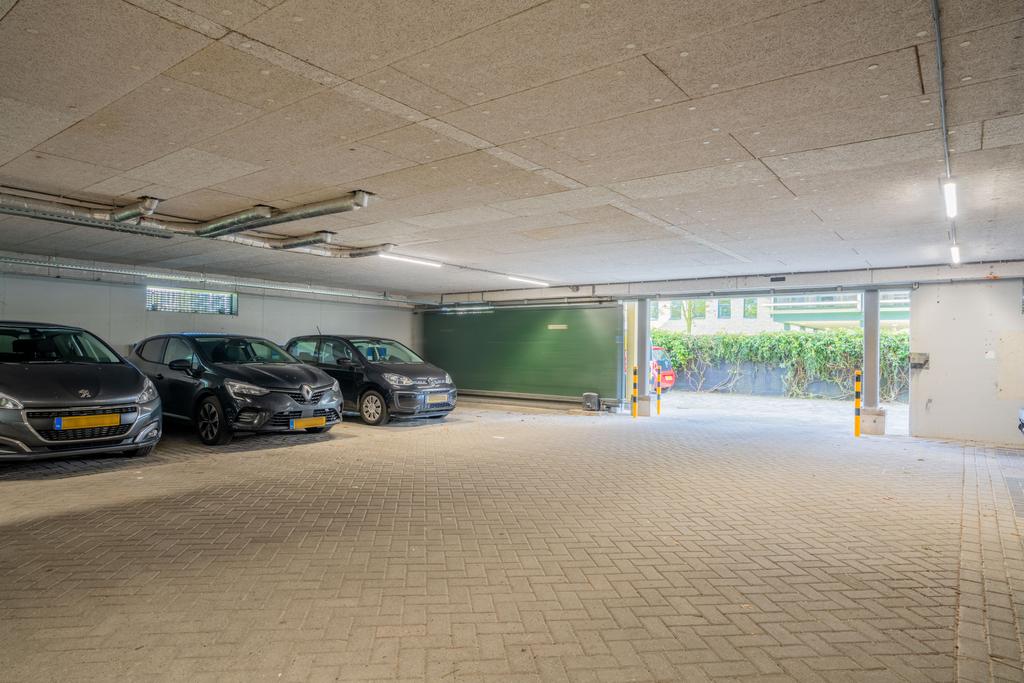 Appartement te huur: Naritaweg 195D, Amsterdam