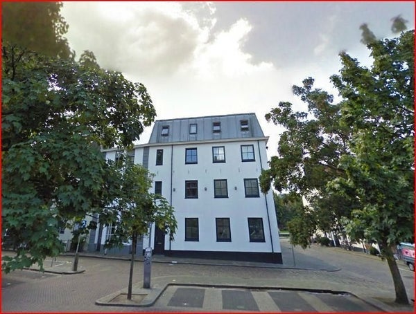 Flat Menno van Coehoornsingel in Zwolle