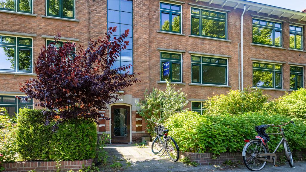 Appartement te huur: Burggravenlaan 133, Leiden