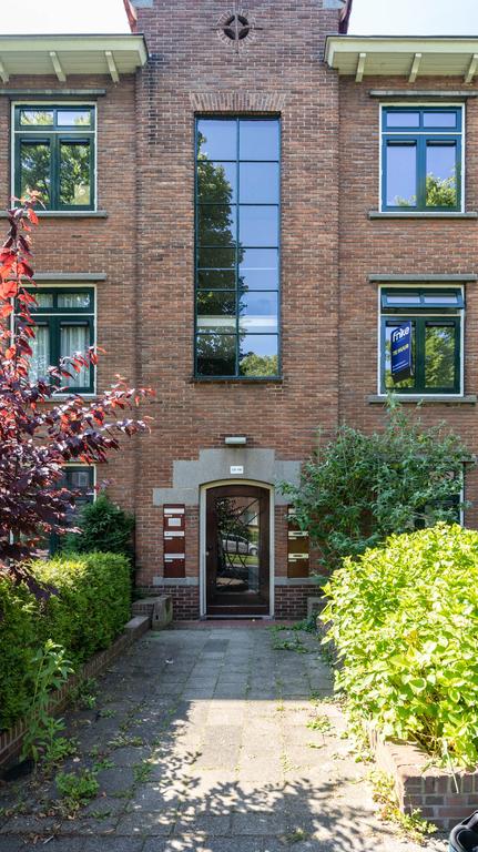 Appartement te huur: Burggravenlaan 133, Leiden