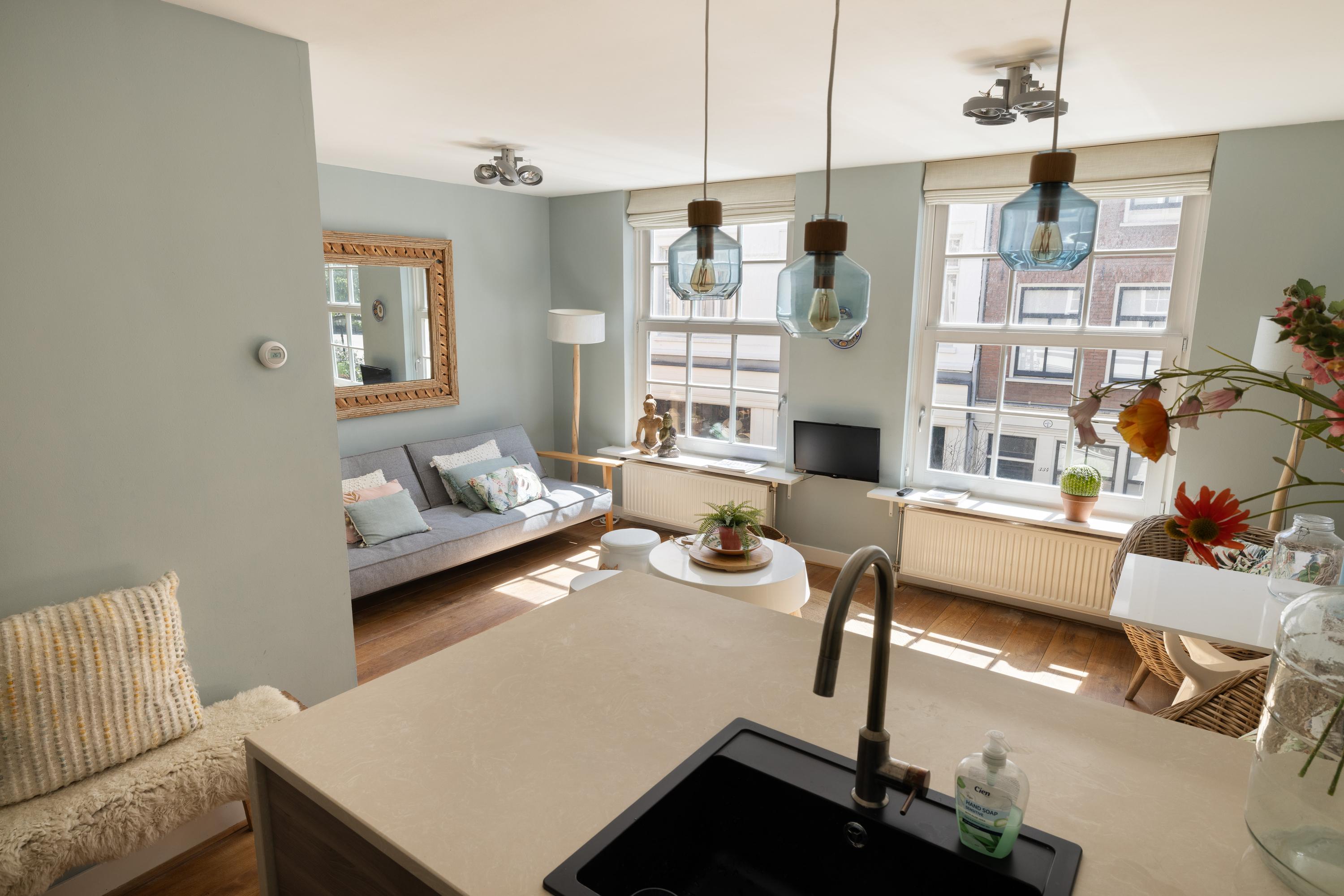 Appartement te koop: Kerkstraat 377B, Amsterdam