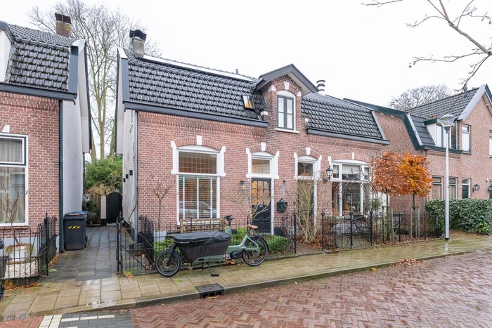 Te huur: Huis Melkweg 8 in Bussum