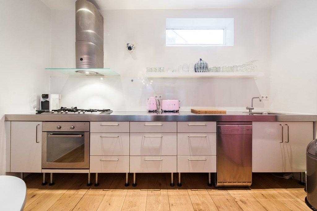 Tussenwoning te huur: Binnen Oranjestraat 1, Amsterdam