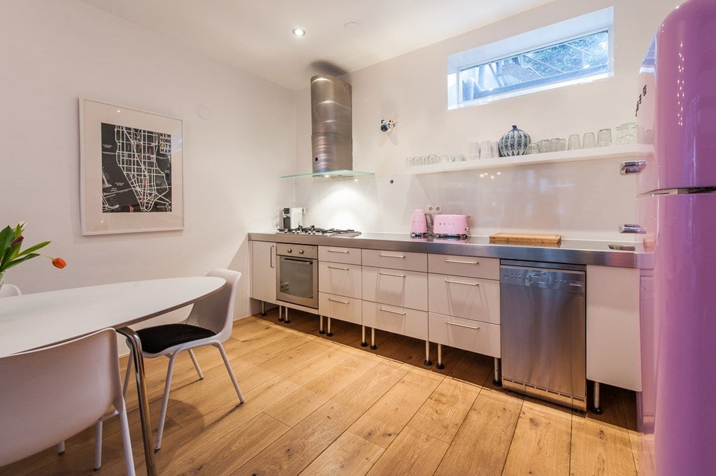 Tussenwoning te huur: Binnen Oranjestraat 1, Amsterdam