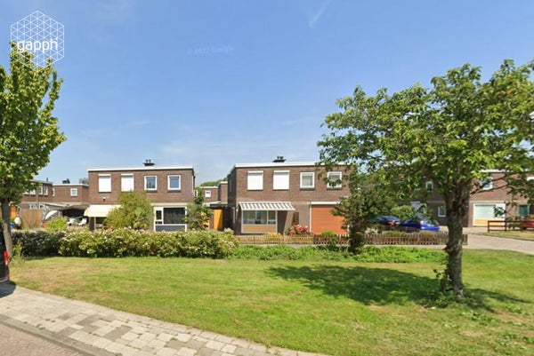 House Velsenaerstraat in Pernis Rotterdam