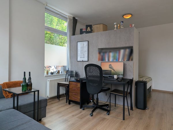 Flat Kennemerstraat in Haarlem
