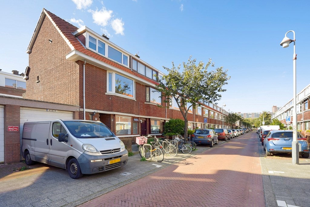 Van den Berghstraat