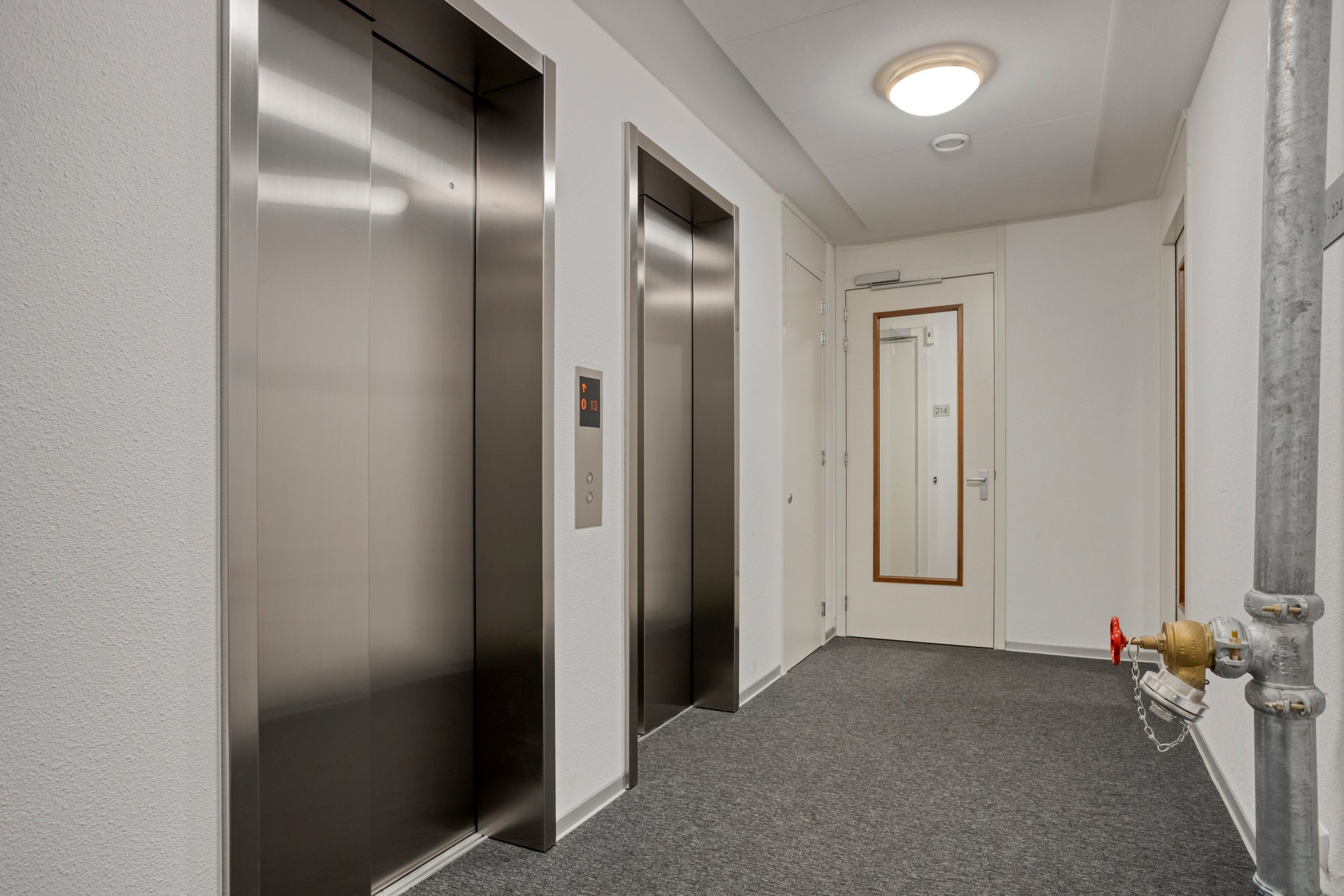 Appartement te koop: Jaap van der Hoekplaats 222, Rotterdam