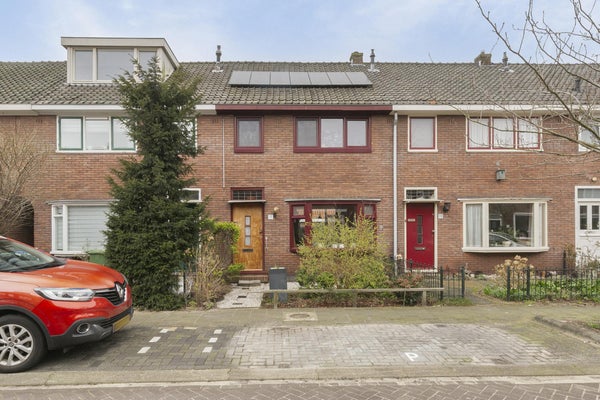 Huis te koop Raadhuisstraat 62 in Koog aan de Zaan voor € 425.000