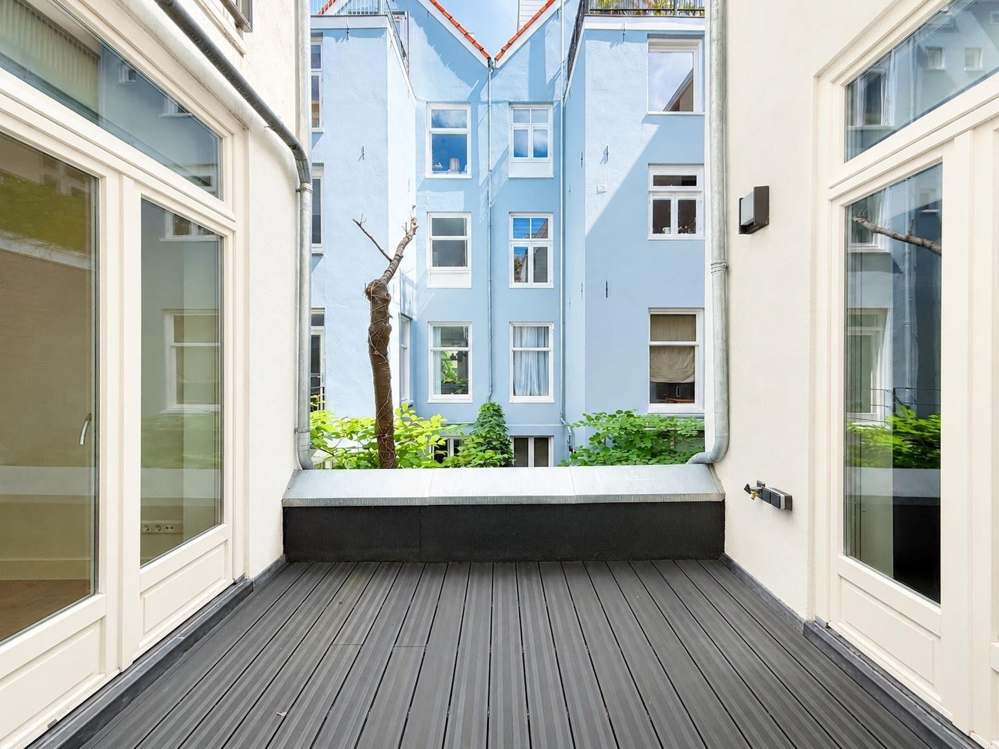 Flat Plantage Doklaan