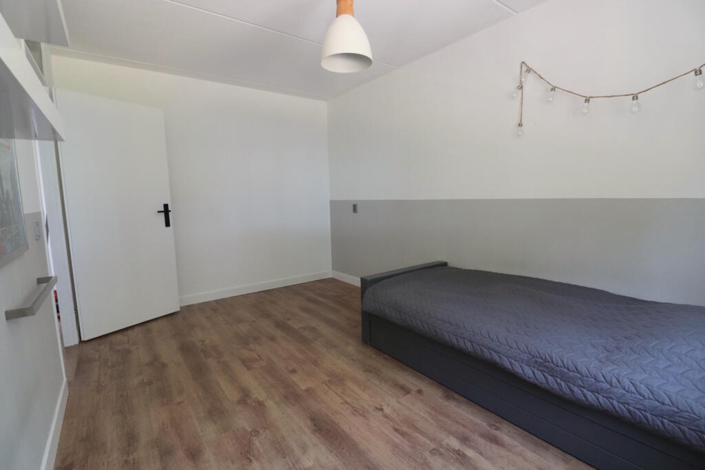 Tussenwoning te koop: Jivestraat 27, Almere