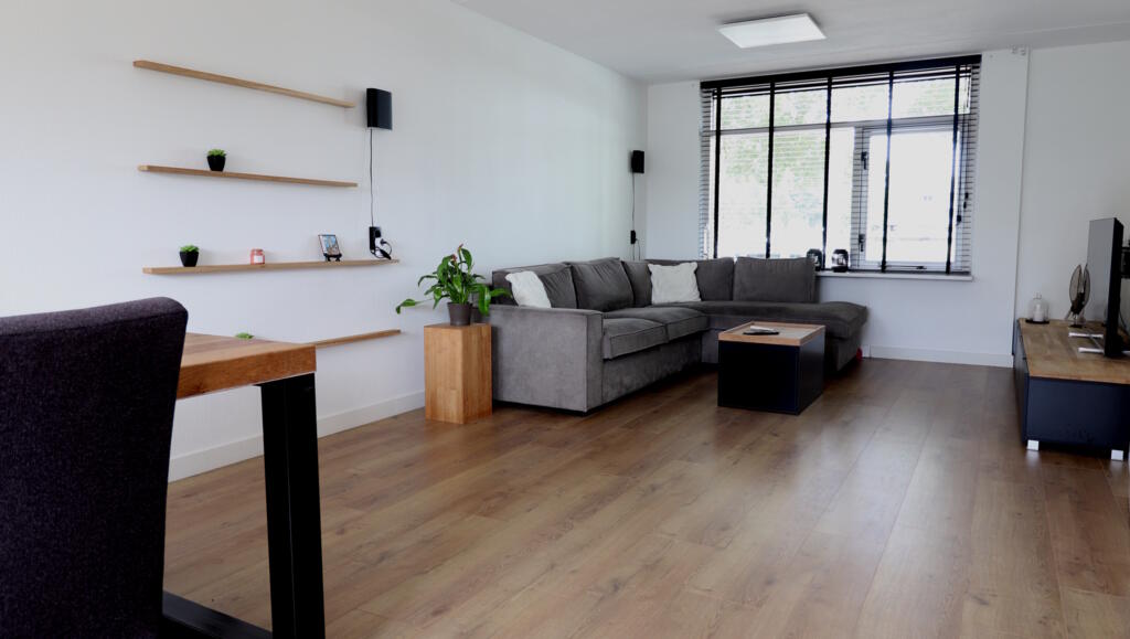 Tussenwoning te koop: Jivestraat 27, Almere