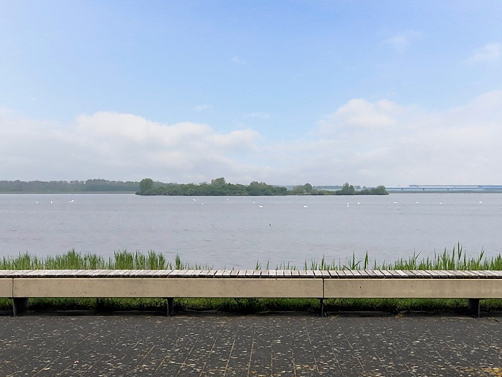 Tussenwoning te koop: Socrateshof 3, Huizen