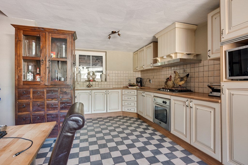 Hoekwoning te koop: Hoekakkerweg 25, Eindhoven