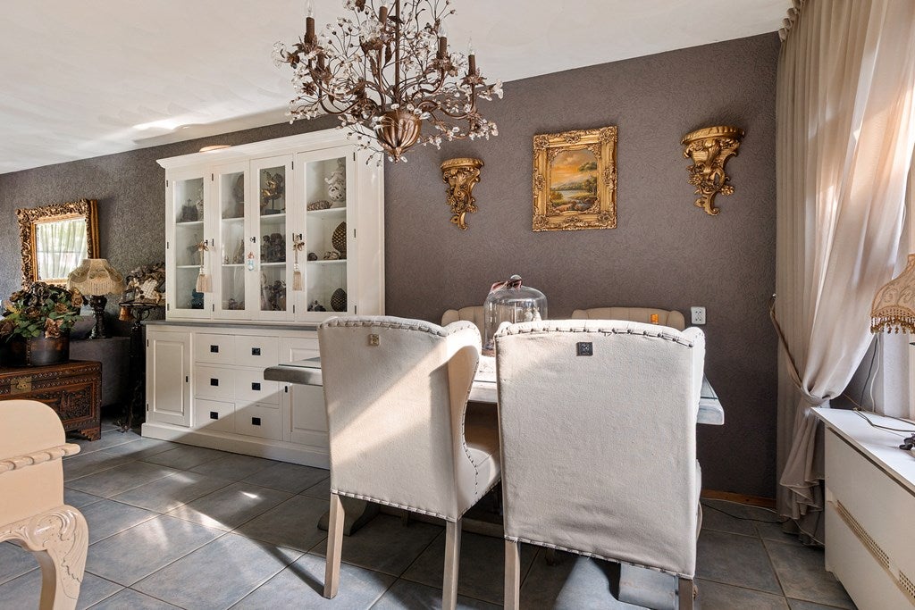 Hoekwoning te koop: Hoekakkerweg 25, Eindhoven