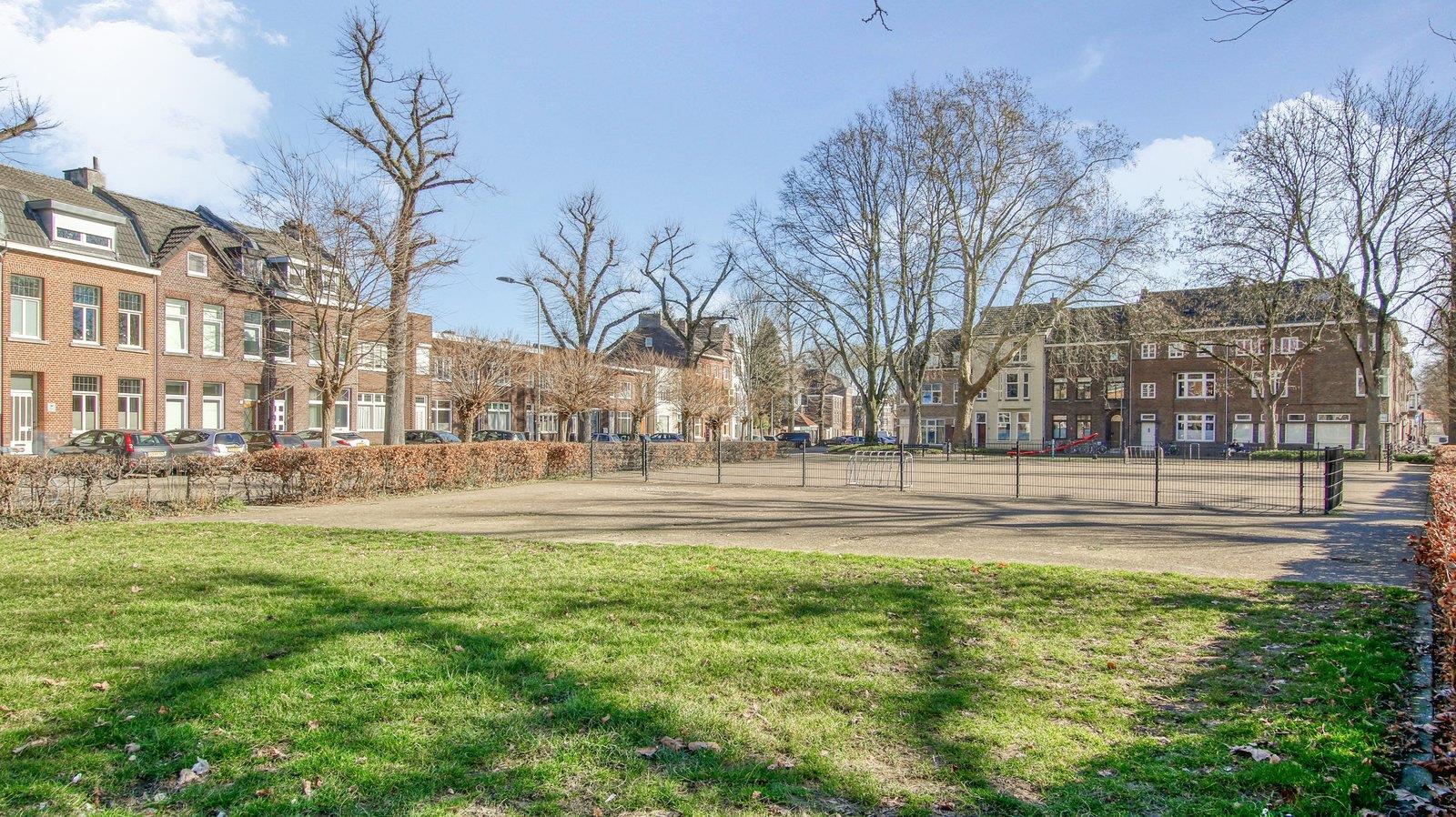 Woning te huur: Volksplein, Maastricht