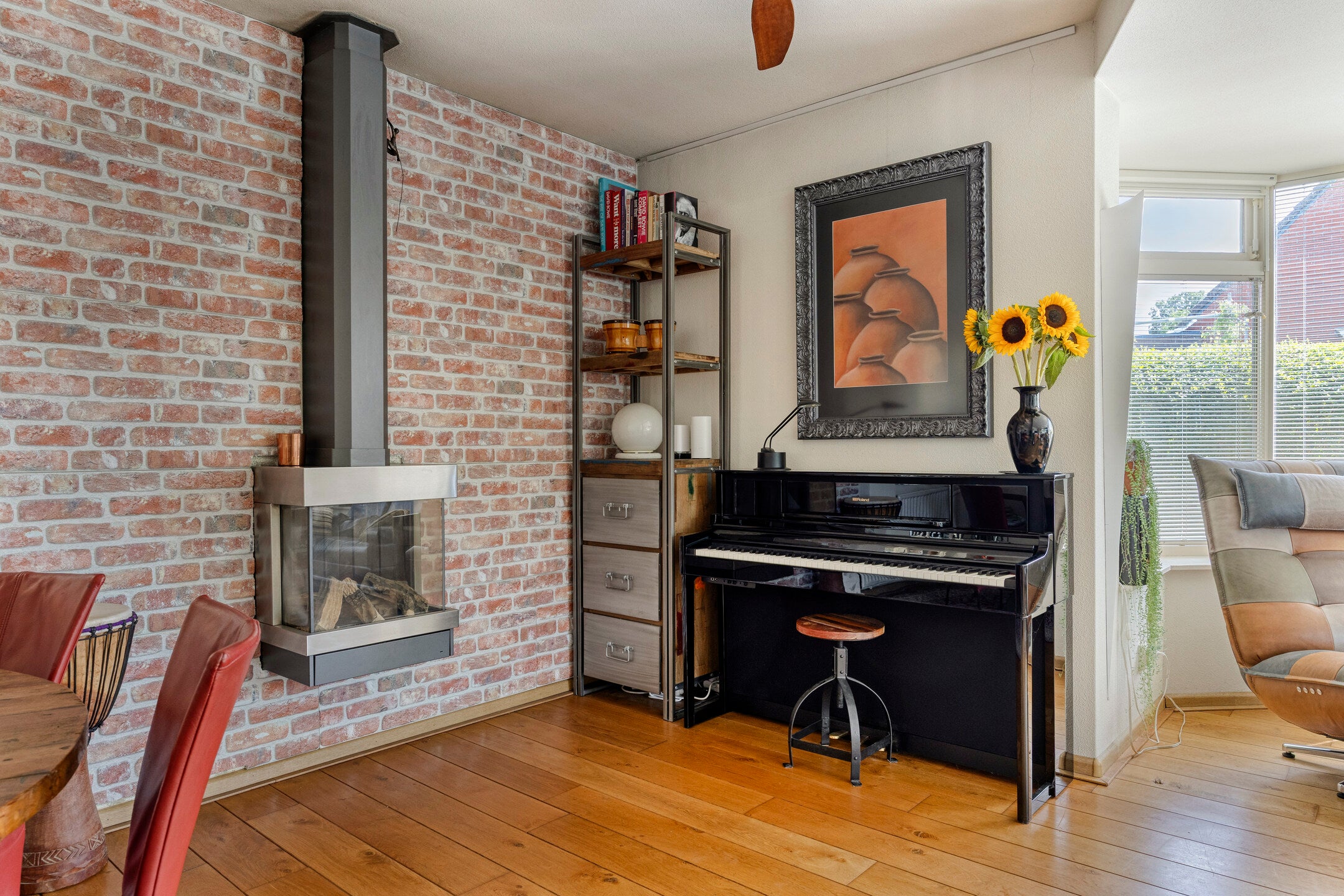 Vrijstaande woning te koop: Van Panhuyslaan 42, Leek