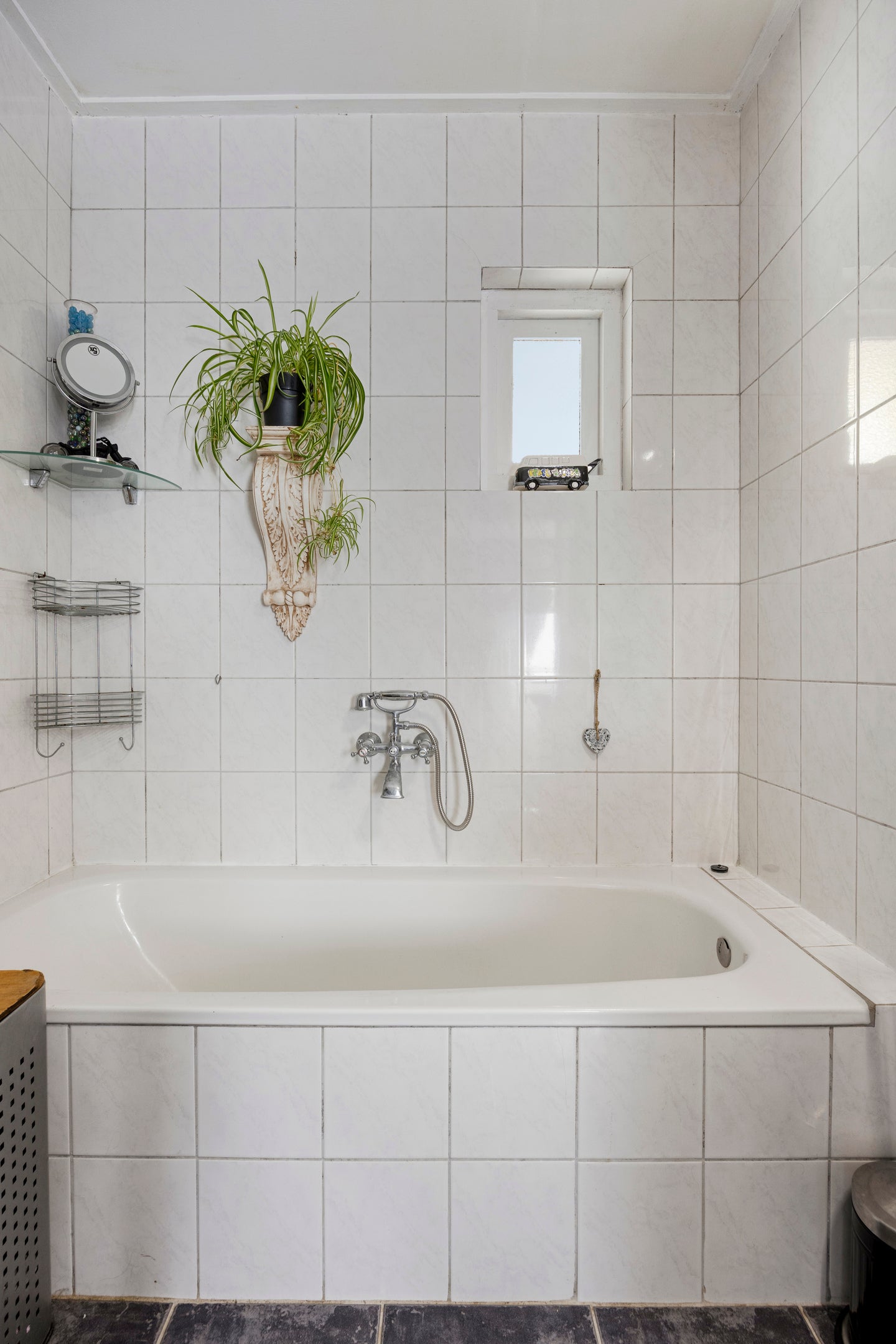 Vrijstaande woning te koop: Van Panhuyslaan 42, Leek