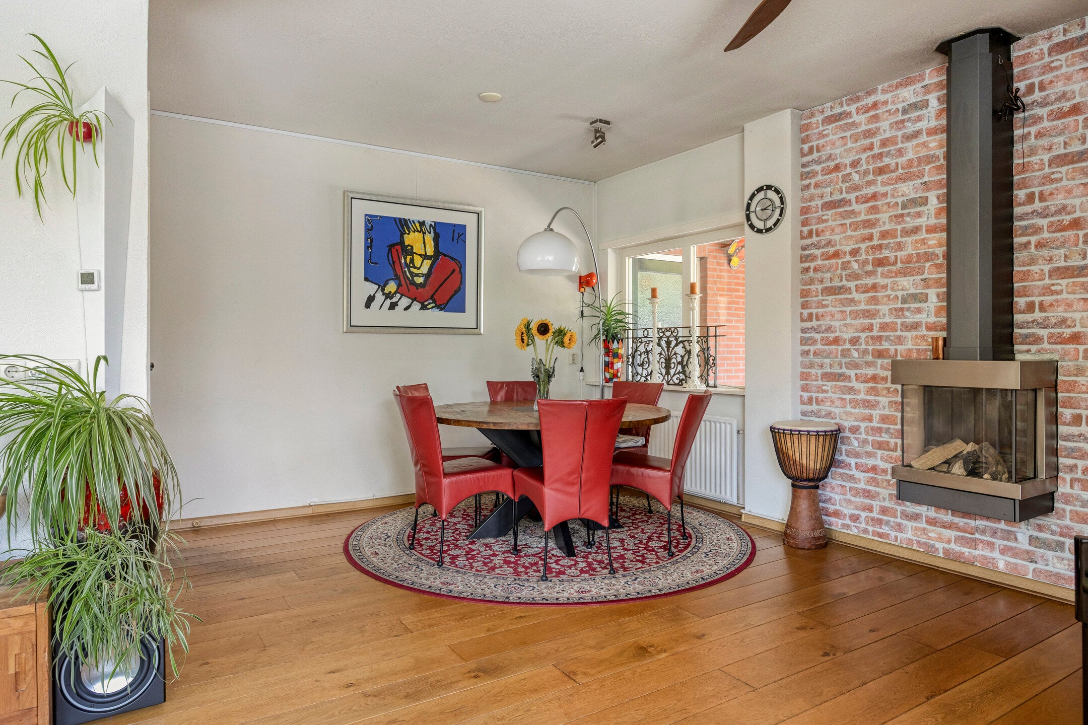 Vrijstaande woning te koop: Van Panhuyslaan 42, Leek