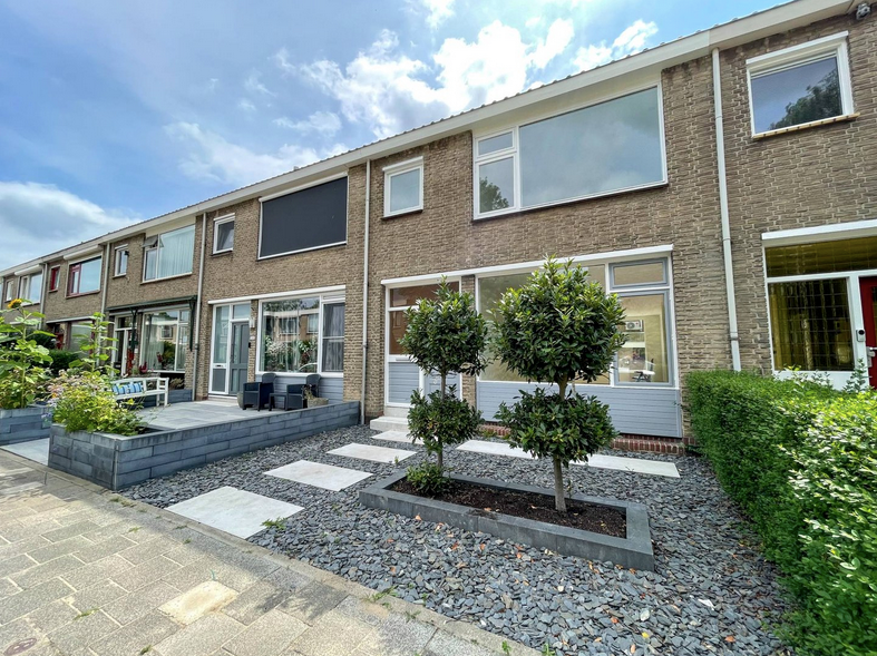 Mr. Van Houtenstraat, Ridderkerk