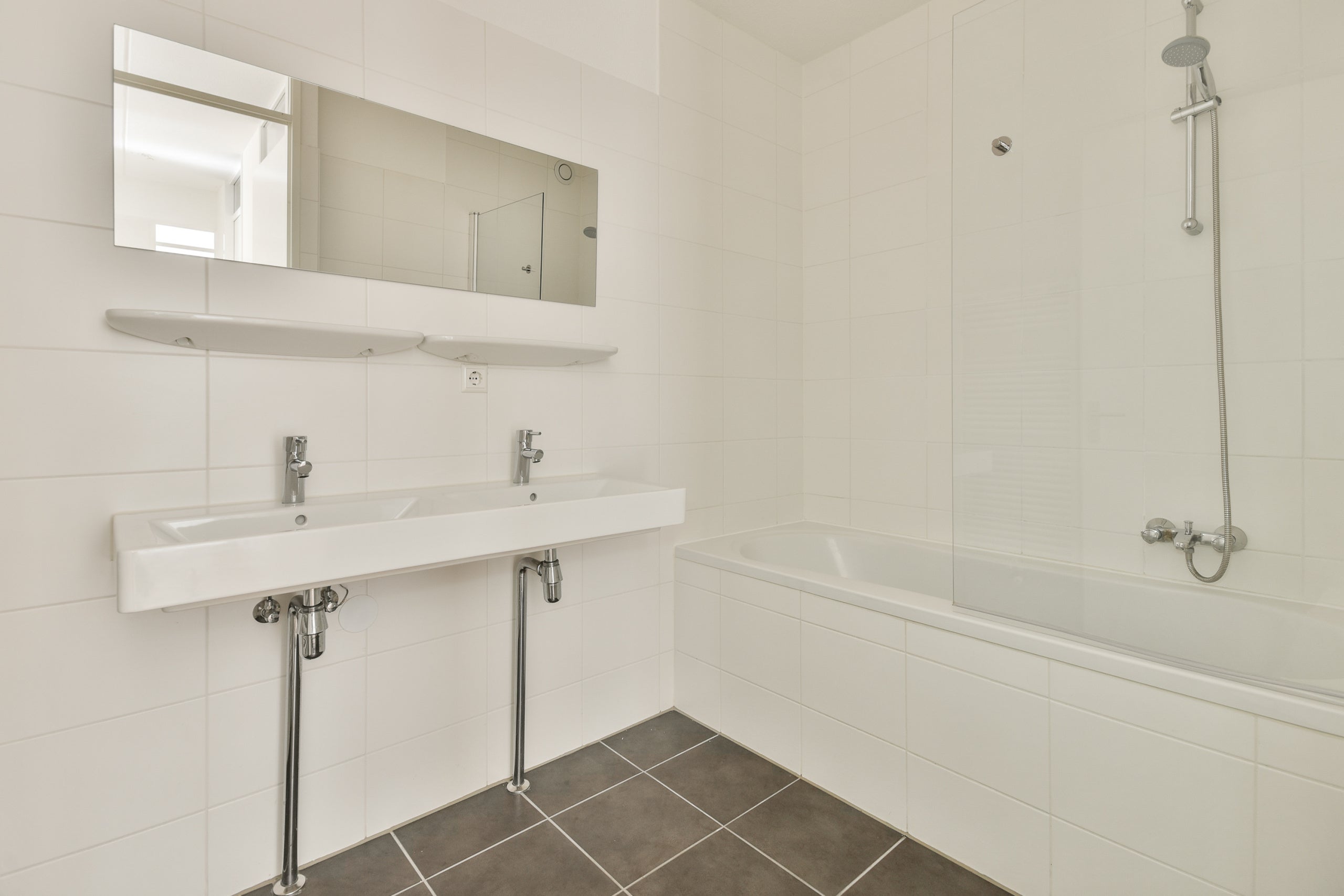 Appartement te huur: Waldorpstraat 584B, 'S-Gravenhage