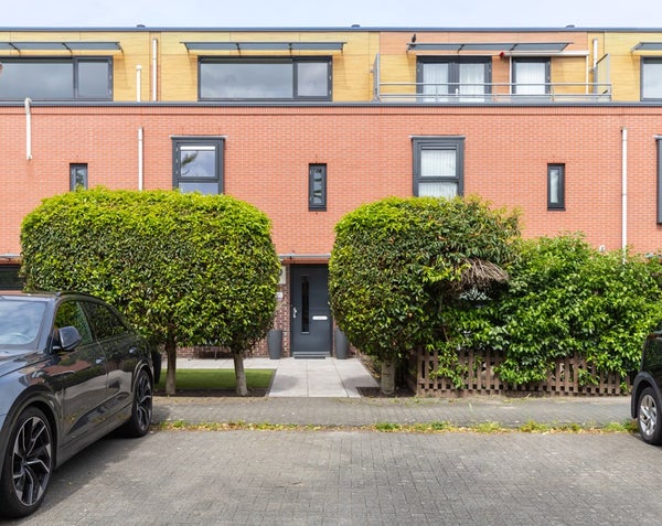 Huis Warwijcksepoort 32 in Nieuw-Vennep