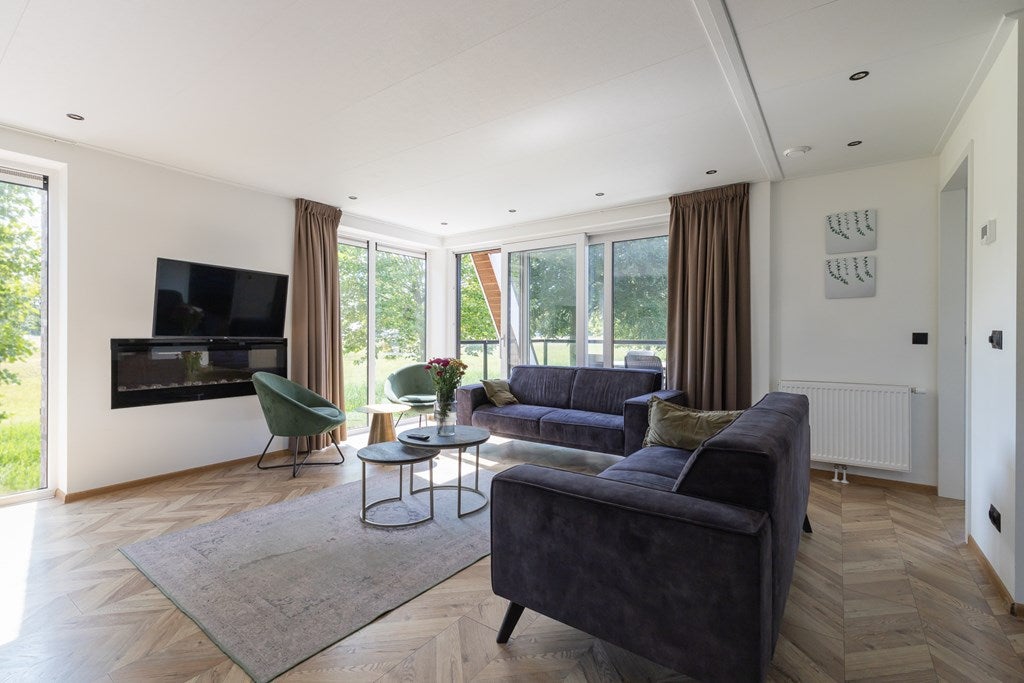 Vrijstaande woning te koop: Spijkweg 15-252, Biddinghuizen