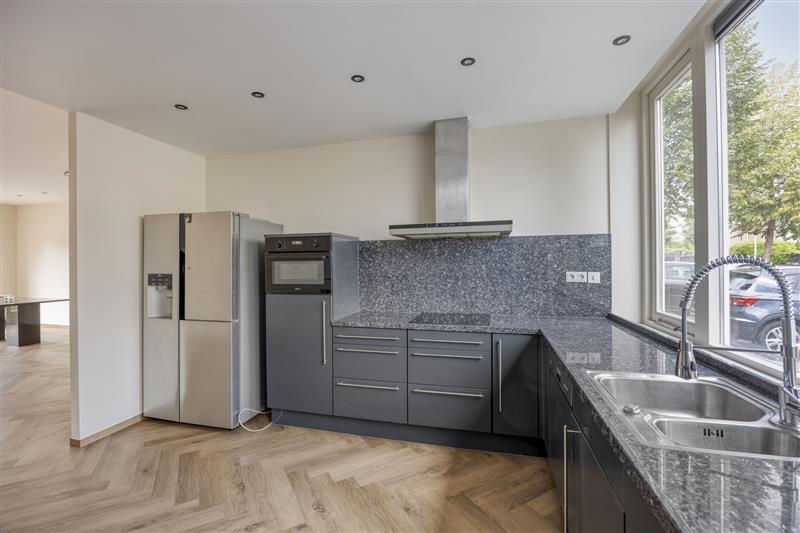 Tussenwoning te koop: Strandfontein 16, Purmerend