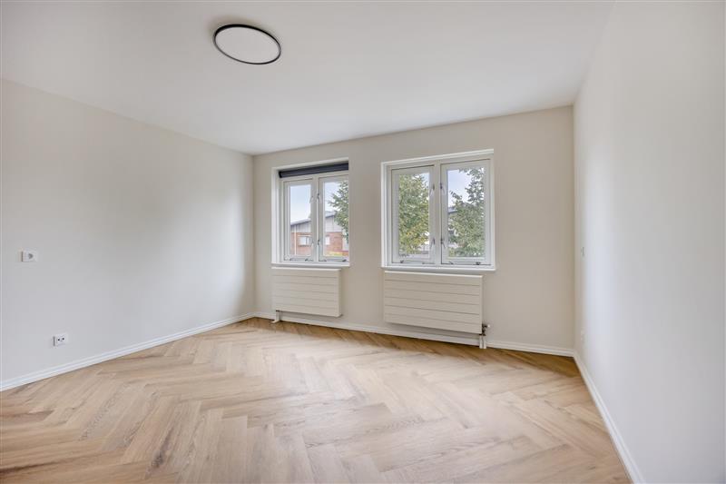 Tussenwoning te koop: Strandfontein 16, Purmerend