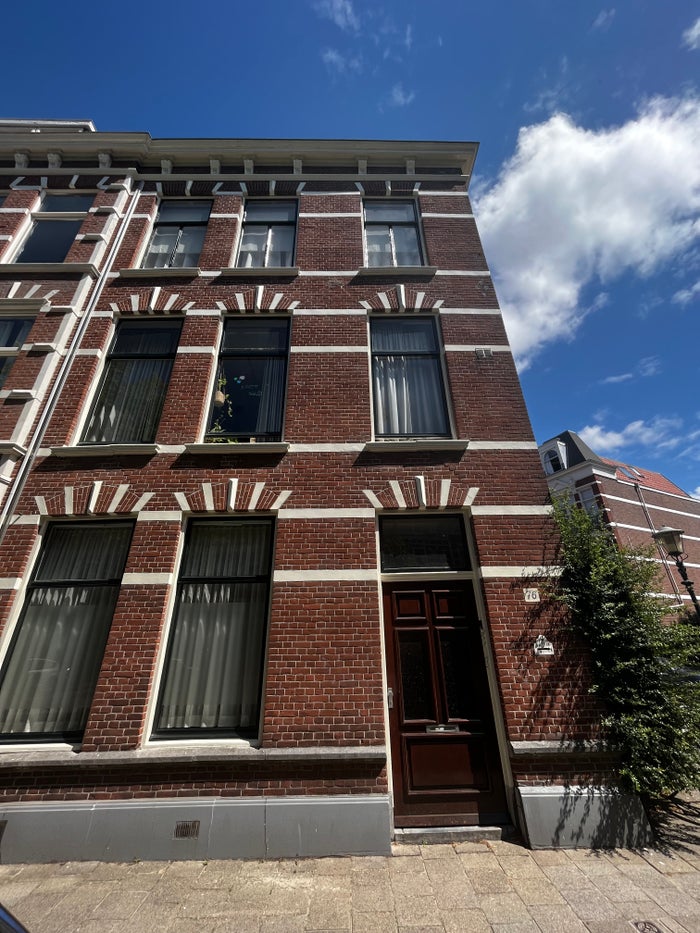 Te huur: Appartement Regentesselaan 76 in Den Haag