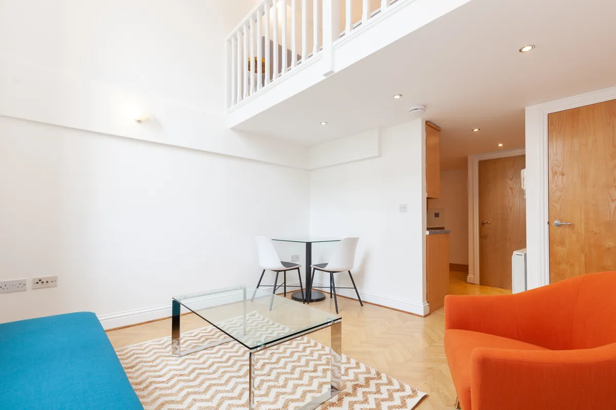 Flat Jubilee Terrace in Oxford