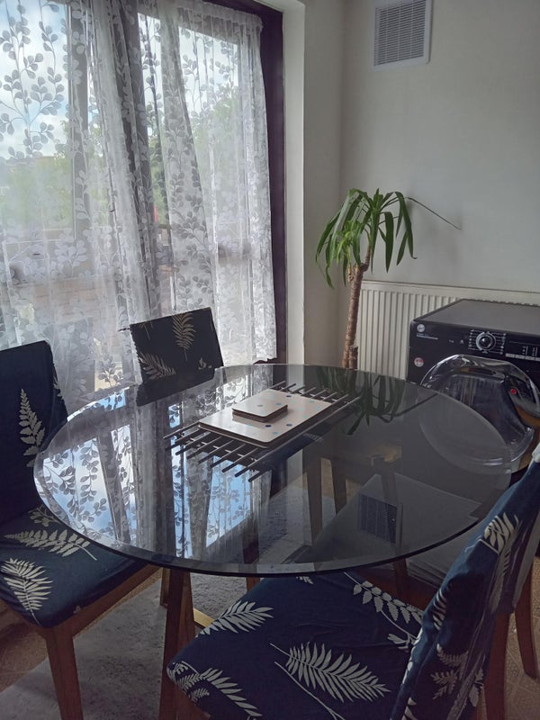 Room Sturmer Way in Greater London