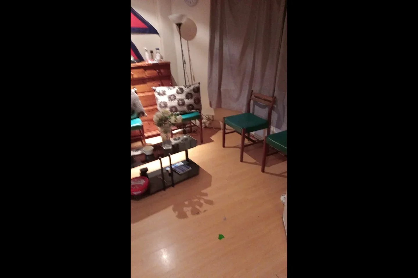 Room Lyon Park Avenue in Greater London