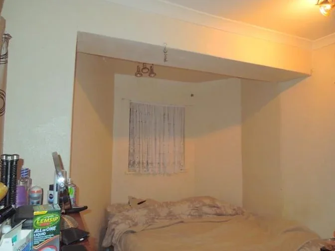 Room Lyon Park Avenue in Greater London