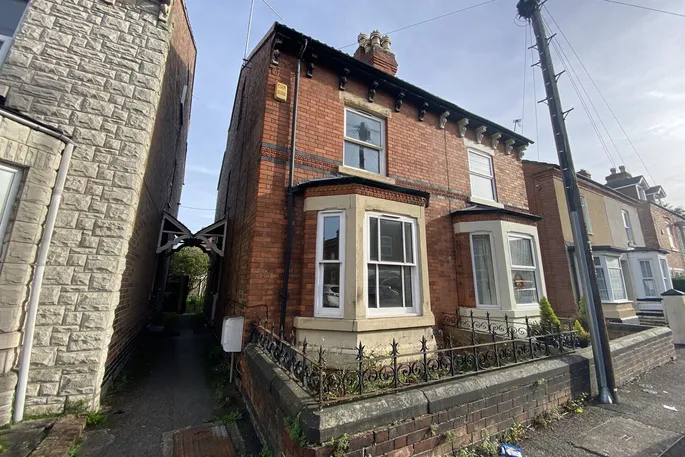 Flat Dagmar Grove in Nottingham