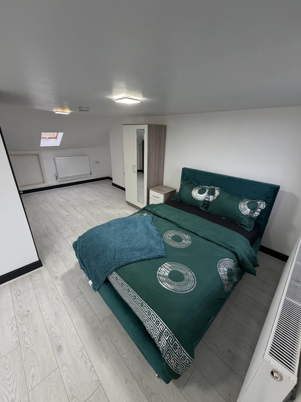 Room Stratford Road in Birmingham