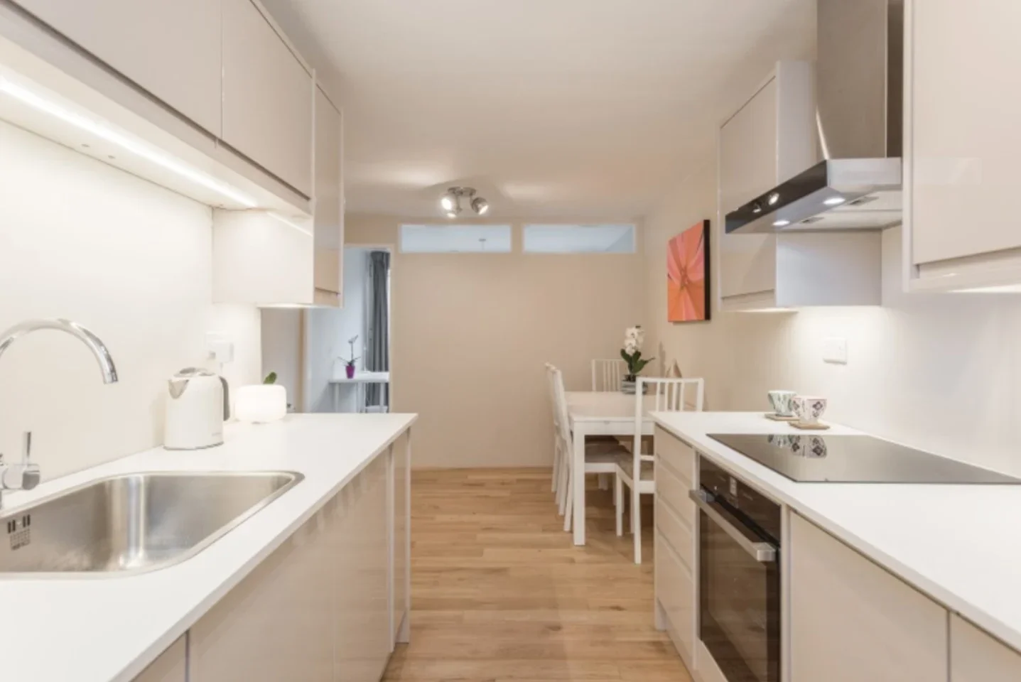 Flat Robert Street in Greater London
