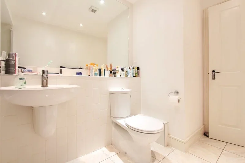 Room Tivoli Mews in Greater London